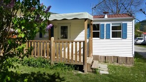 Mobile Home, 2 Bedrooms (O'Hara 724) | Terrace/patio - Camping La Ribière (Annot)