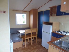 Living area - Camping La Ribière (Annot)