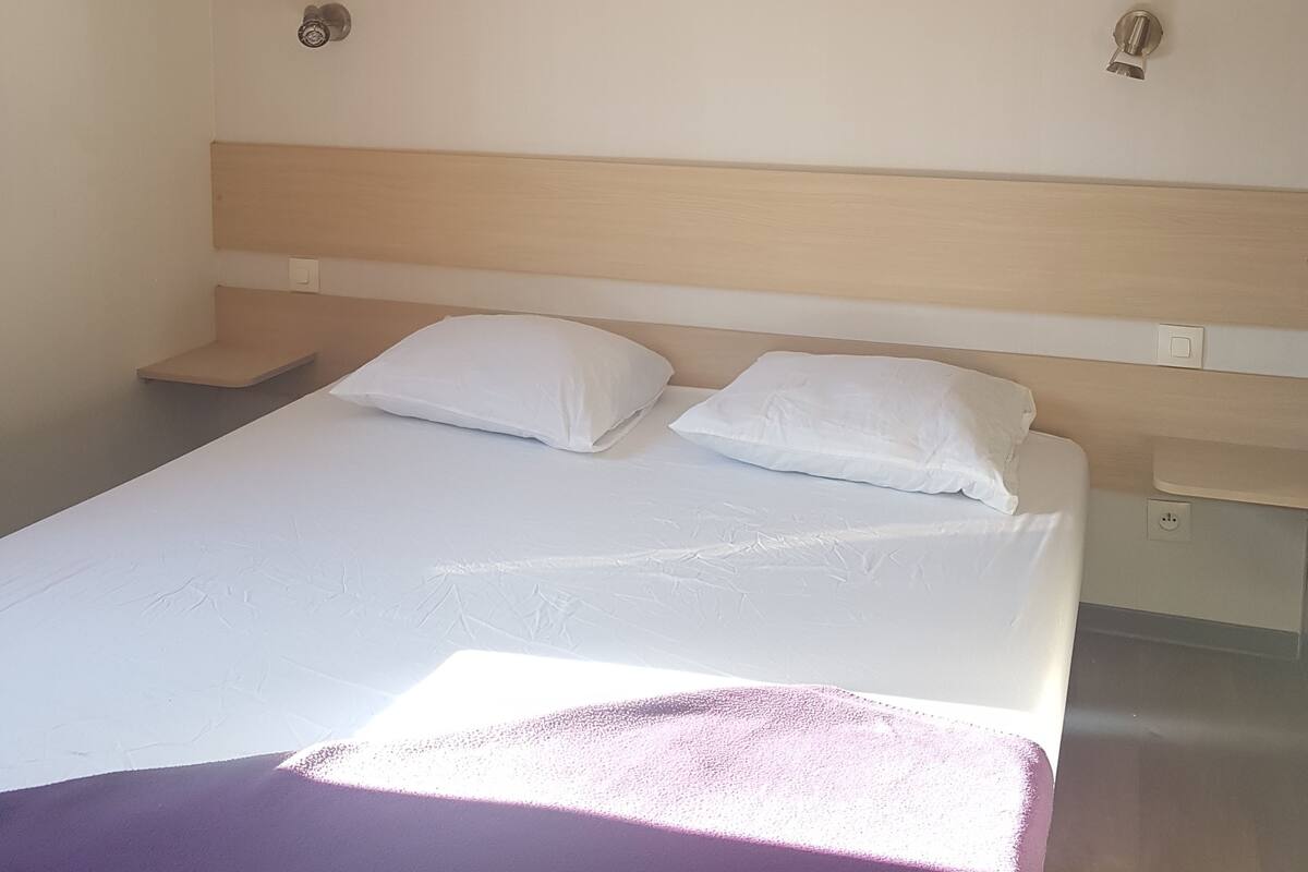 Mobile Home, 1 Bedroom (Louisianne Corsaire) | Cribs (surcharge)