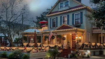 Front of property – evening/night