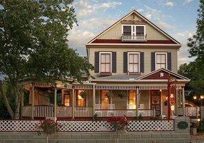 Front of property - Cedar House Inn (St. Augustine)