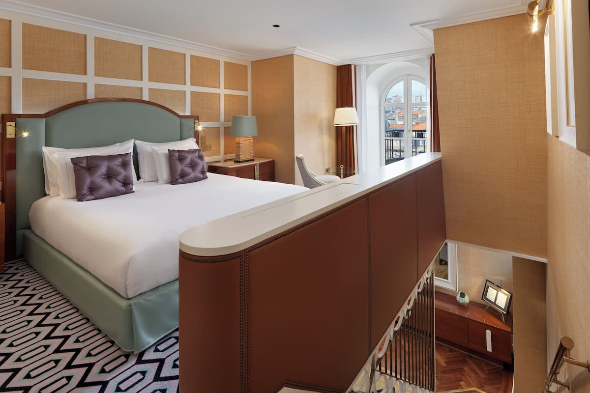 Suite (Tower Duplex) | Egyptian cotton sheets, premium bedding, pillow-top beds, minibar