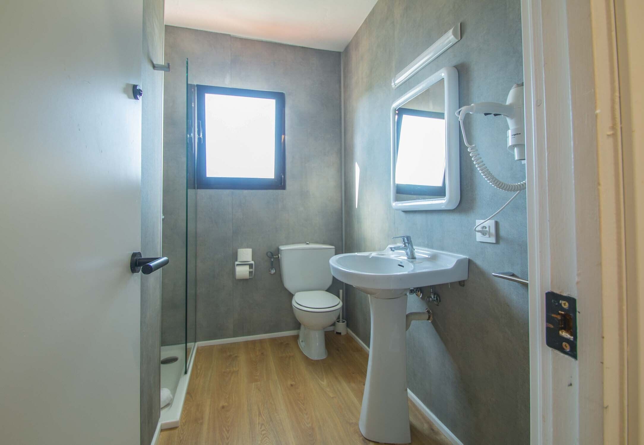 Photo - Apartamentos Sol Y Mar Menorca