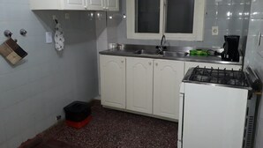 Apartment, 2 Bedrooms, Private Bathroom | Private kitchen - La Casa del Mirador Joaquin (San Carlos de Bariloche)