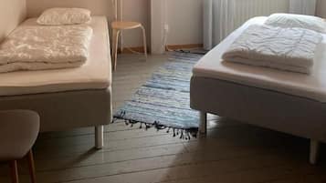 Zweibettzimmer, Gemeinschaftsbad