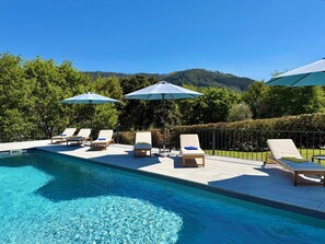 Seasonal outdoor pool, open 8:00 AM to 8:00 PM, pool loungers - Casa Carvalhal - Adults Only (Góis)