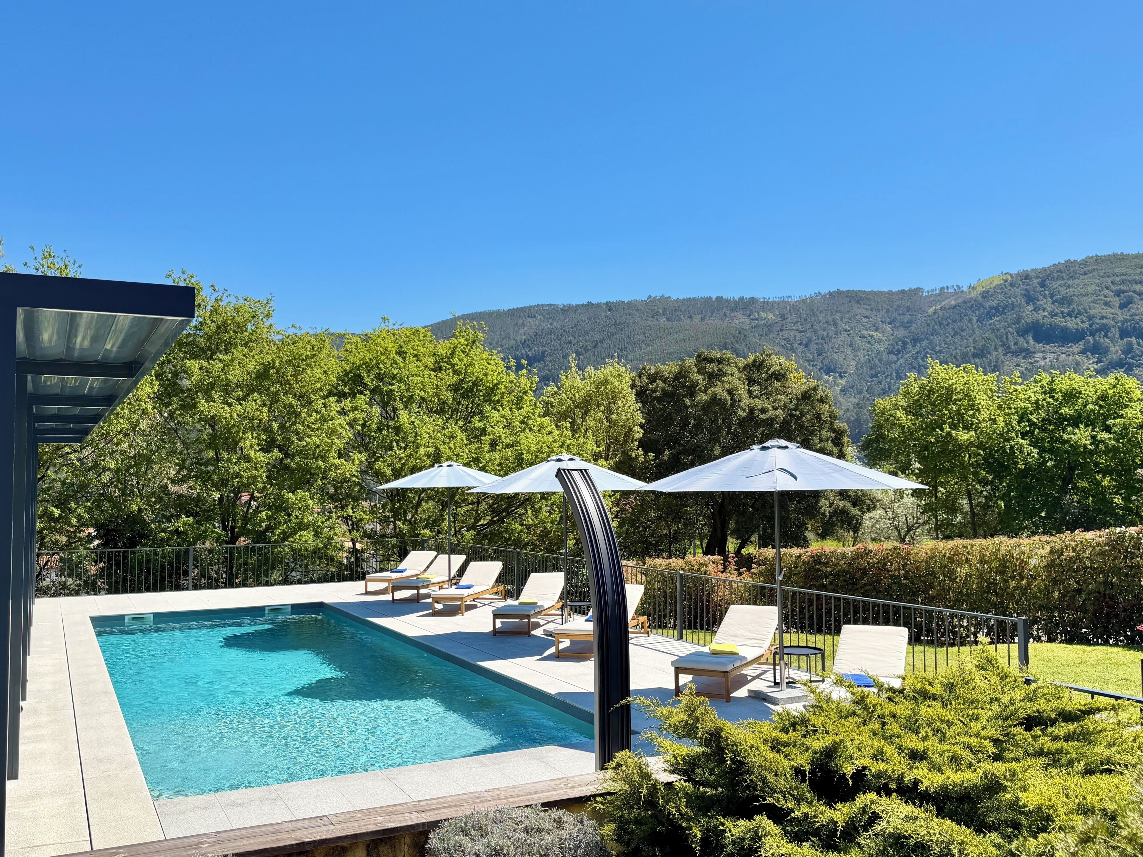 Seasonal outdoor pool, open 8:00 AM to 8:00 PM, sun loungers