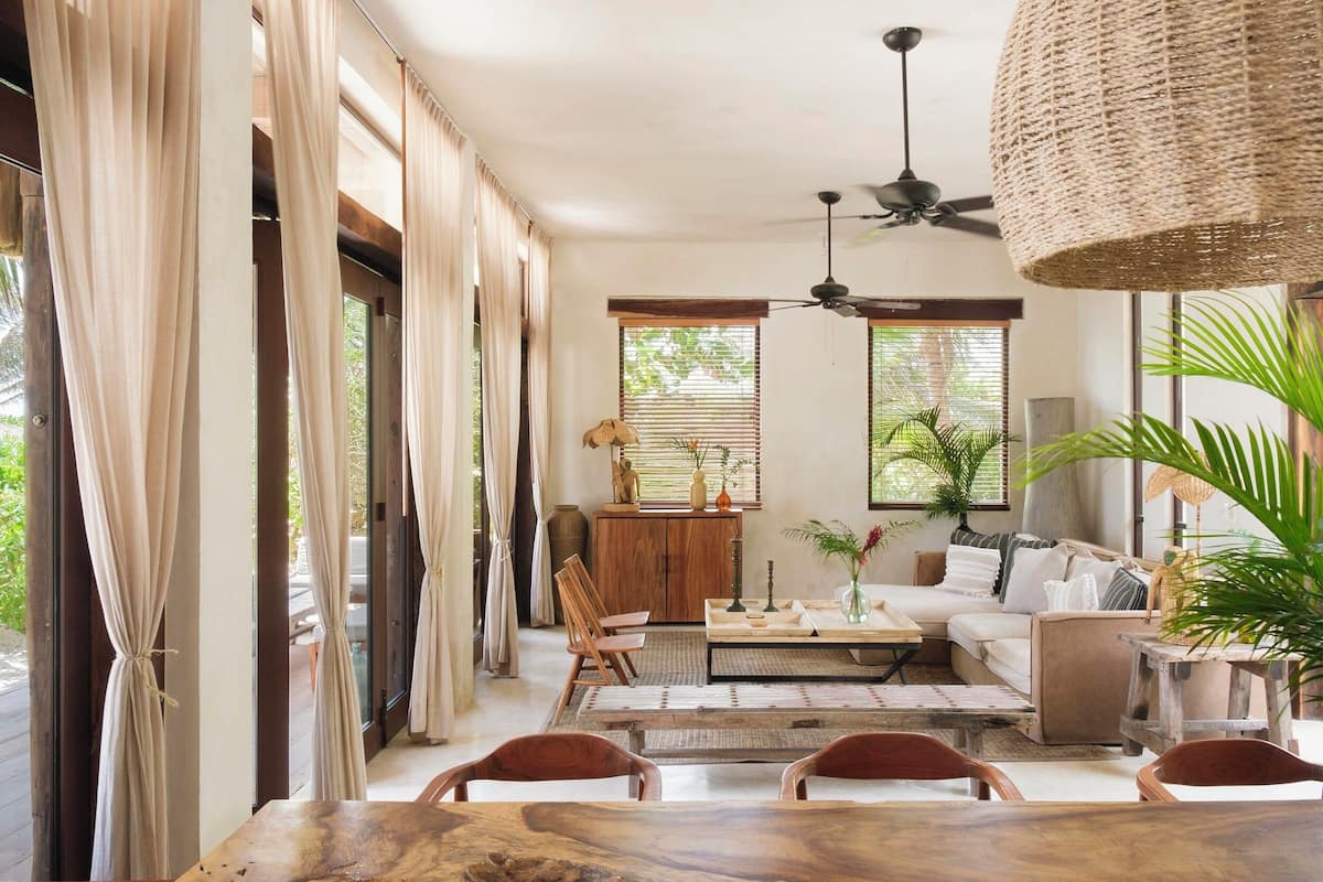 Villa Chukum 4 Bedrooms 11 people included | Premium bedding, in-room safe, individually decorated