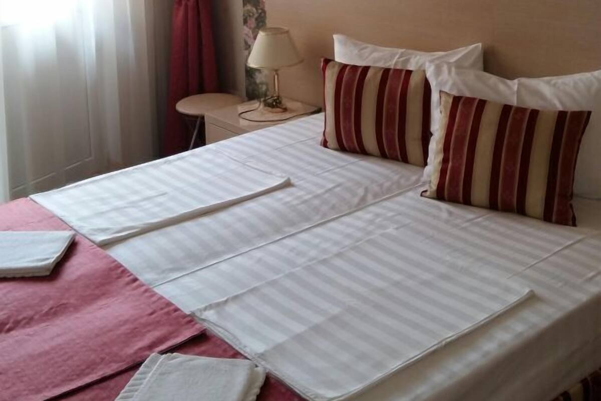 In-room safe, blackout curtains, soundproofing, iron/ironing board