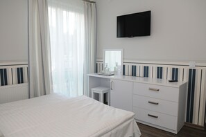 Chambre Double Affaires | Literie hypoallergénique, matelas mémoire de forme, minibar