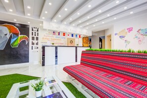 Interior entrance - White Hotel & Hostel (Bishkek)