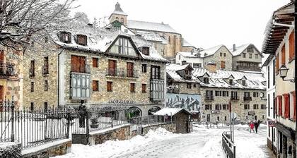 Hotel Valle De Izas