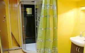 Regadera en el baño