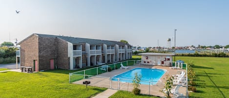 Piscina all'aperto