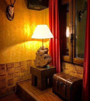 Interior - Hostal Hostatgeria Sant Jaume (La Pobla de Benifassa)