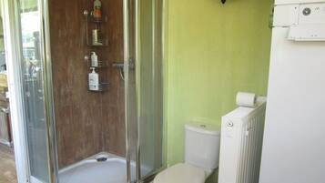 Cottage, Smoking | Bathroom