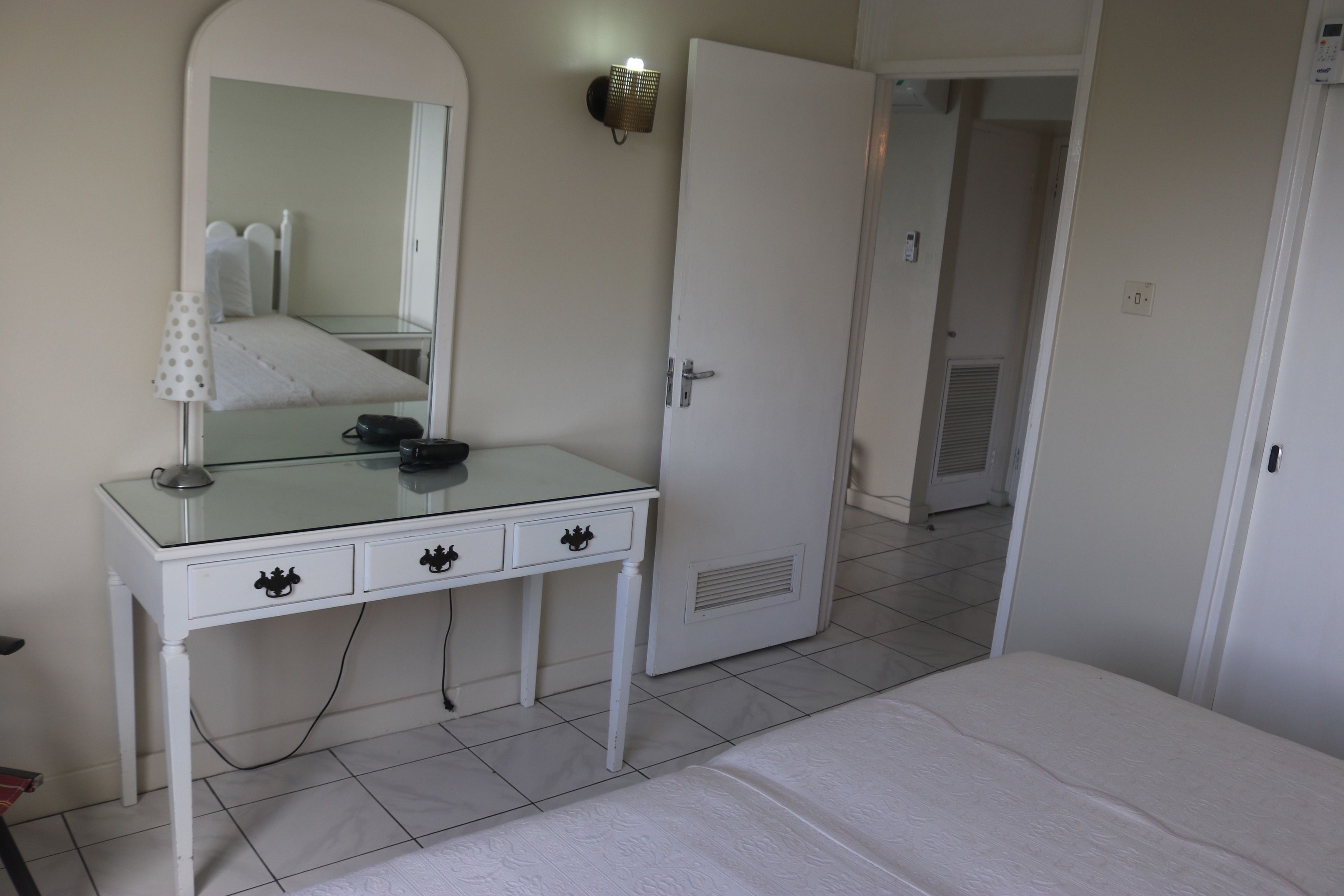 经济公寓, 1 张大床, 无烟房 | 1 多间卧室、熨斗/熨衣板、免费 WiFi、床单