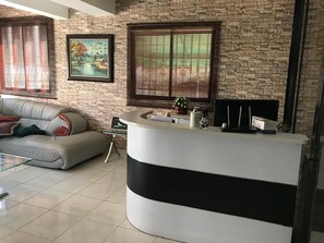 Individually decorated, individually furnished, blackout curtains - Torres Apart Studio (Santo Domingo)