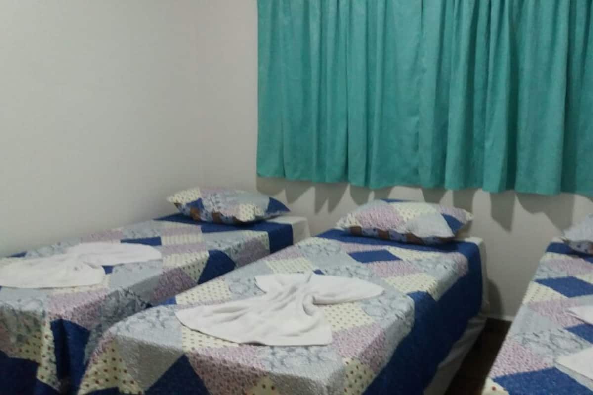 Free WiFi, bed sheets