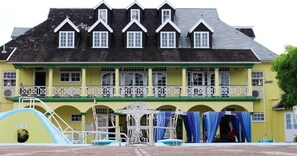 ทางเข้าที่พัก