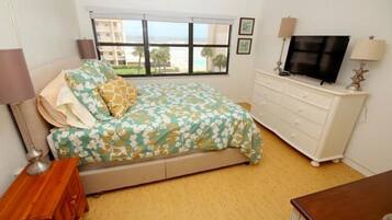 Apartment | 2 bedrooms, free WiFi, bed sheets