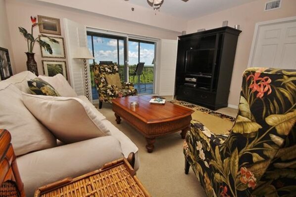 Apartment | Living area