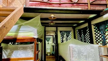 Family Cabin Pelicano | 1 bedroom, in-room safe, individually decorated, individually furnished