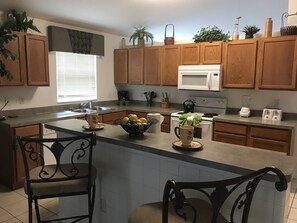 House, Multiple Beds, Private Pool (Tinklers Rest) | Private kitchen - Clermont Area Vacation Homes by Shine FM (Clermont)