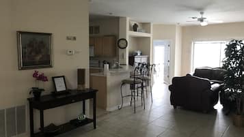 Vil·la, diversos llits, piscina privada (Vento Rosso) | Equipament de l'habitació