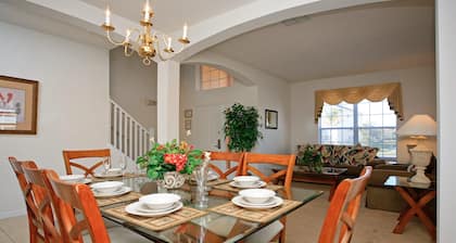 Kissimmee Vacation Homes by Shine FM