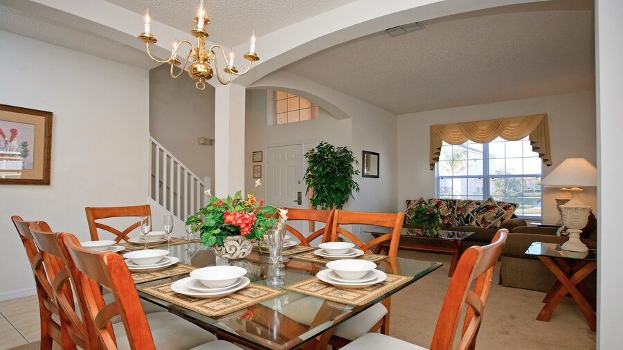 Kissimmee Vacation Homes by Shine FM