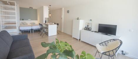 Comfort Studio, Partial Sea View (1)