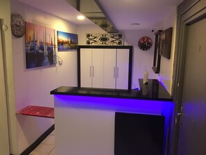 Reception - Guven Suit Otel (Istanbul)