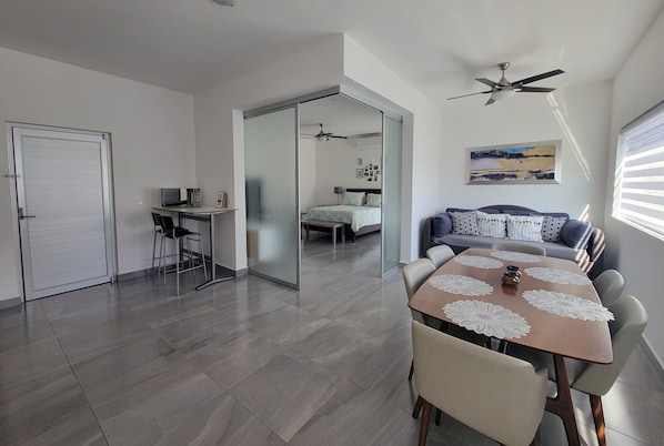 2 bedrooms, desk, free WiFi