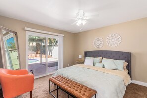 4 soverom, strykejern/-brett, wi-fi (inkludert) og sengetøy