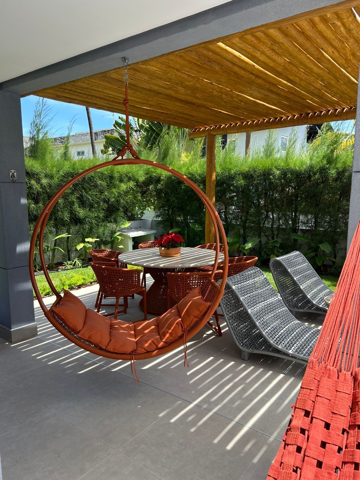 屋外ダイニングエリア