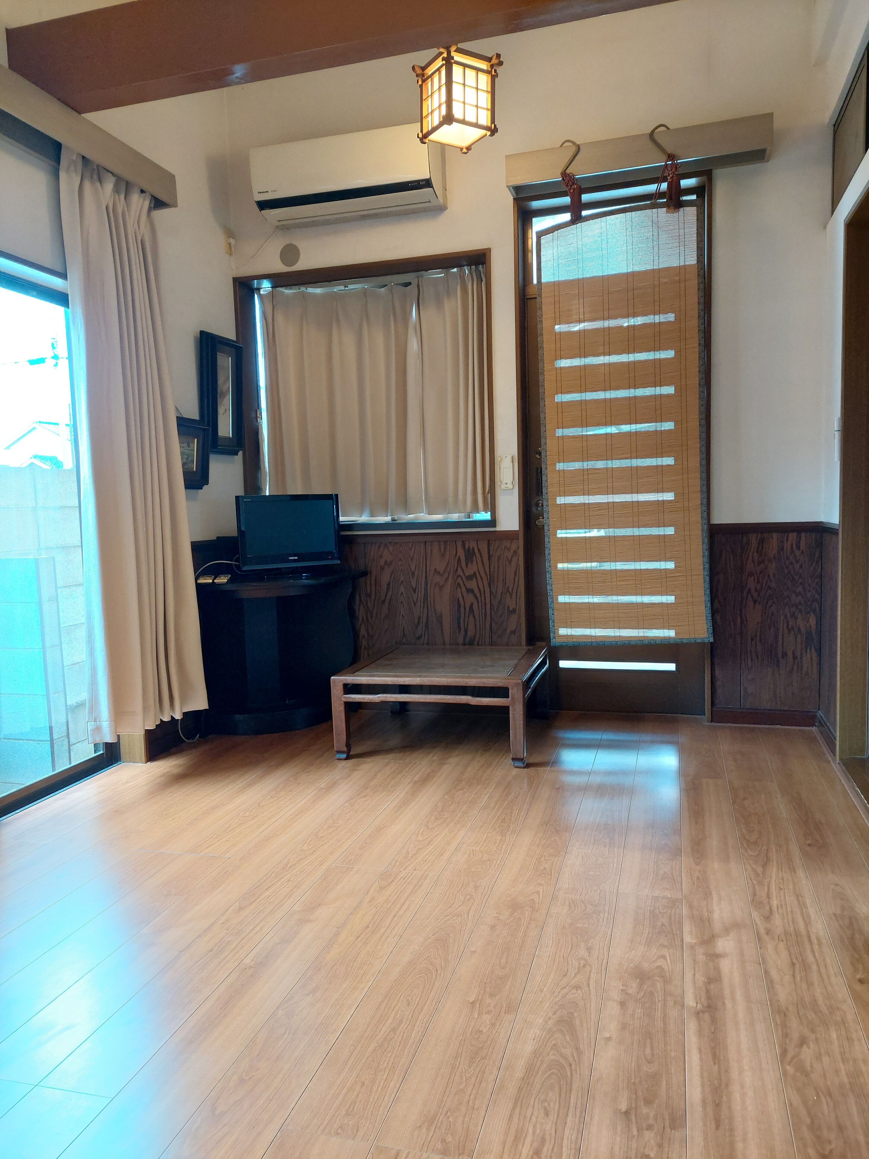 Family House (As an option, various activities such as experiencing Japanese culture are available) | Free WiFi, bed sheets