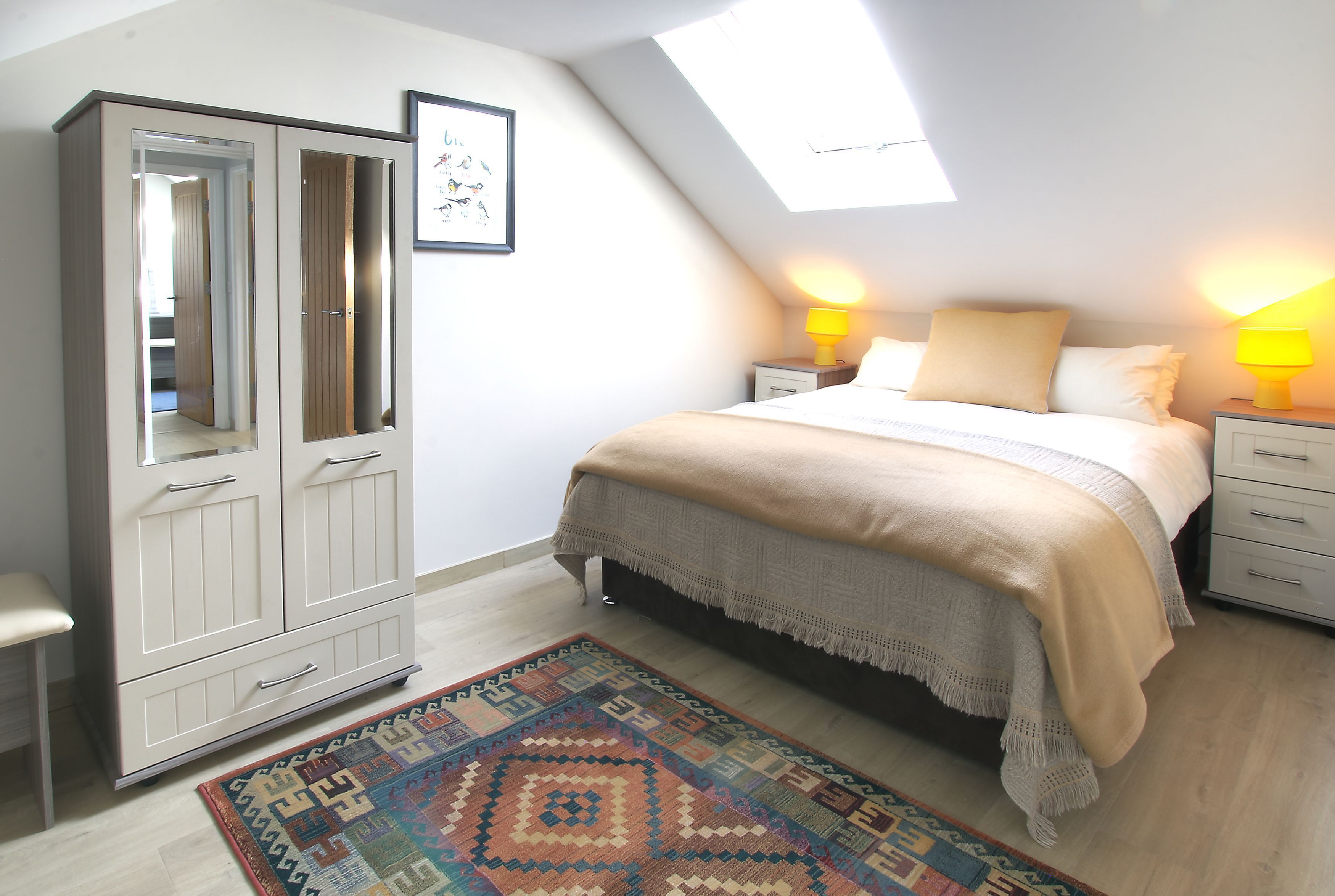 2 habitaciones, tabla de planchar con plancha y wifi 