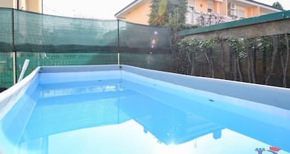 Desenzanoloft: PALM GARDA BEACH