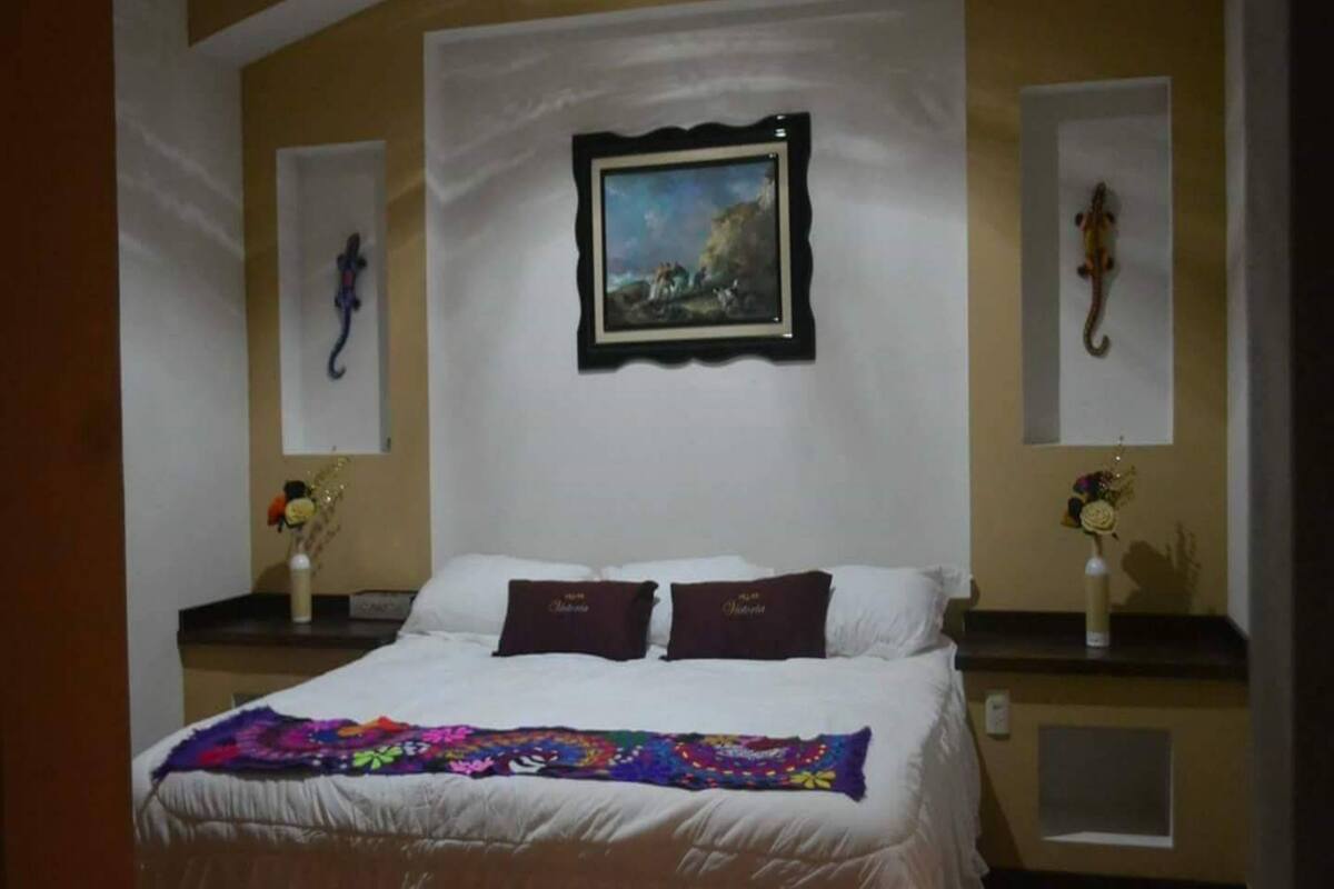 Villa Confort, 1 cama de matrimonio grande, junto a la piscina
