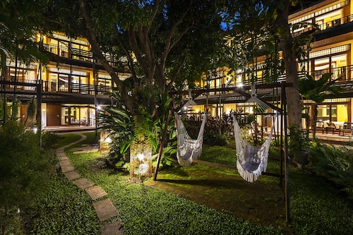 Ratchapruek Lanna Boutique