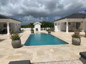 Pool - Villa Sol, luxury fully equipped villa with wifi, a short distance from the sea (Kralendijk)
