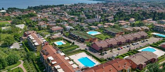 Desenzanoloft Butterfly and Pools