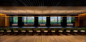2 restaurants; breakfast, lunch, and dinner served - The PuXuan Hotel and Spa (Beijing)