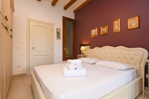 In-room safe, iron/ironing board, free WiFi, bed sheets