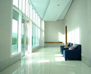 Hallway - The Beacon by Good Rent (Makati)