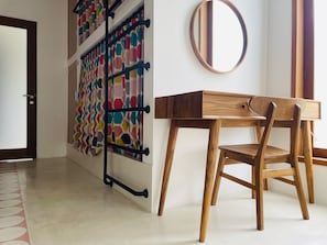 Dormitorio compartido Deluxe | Wifi gratis y ropa de cama 