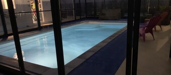 LAULIVIER-Piscine Campagne Gite 15 persons