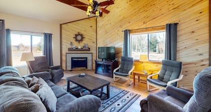 NOUVELLE LISTE! Lofty condo w / patio et grill - Ă pied au golf, rec centre et restaurants