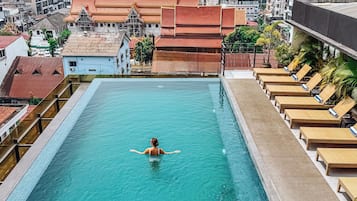 Outdoor pool, open 8 AM to 8 PM, sun loungers